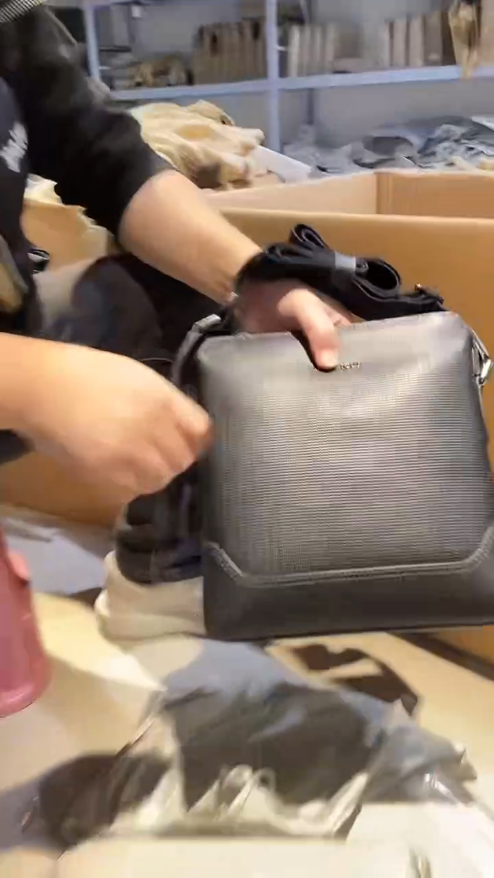 头层牛皮285品牌男包清货中（不要卡单，理性消费）