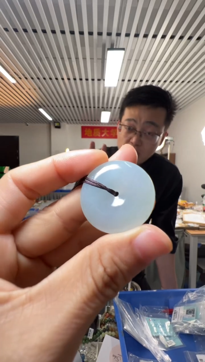 翡翠未镶嵌吊坠(不含链)天然A货翡翠平安扣缅料约26-28mm