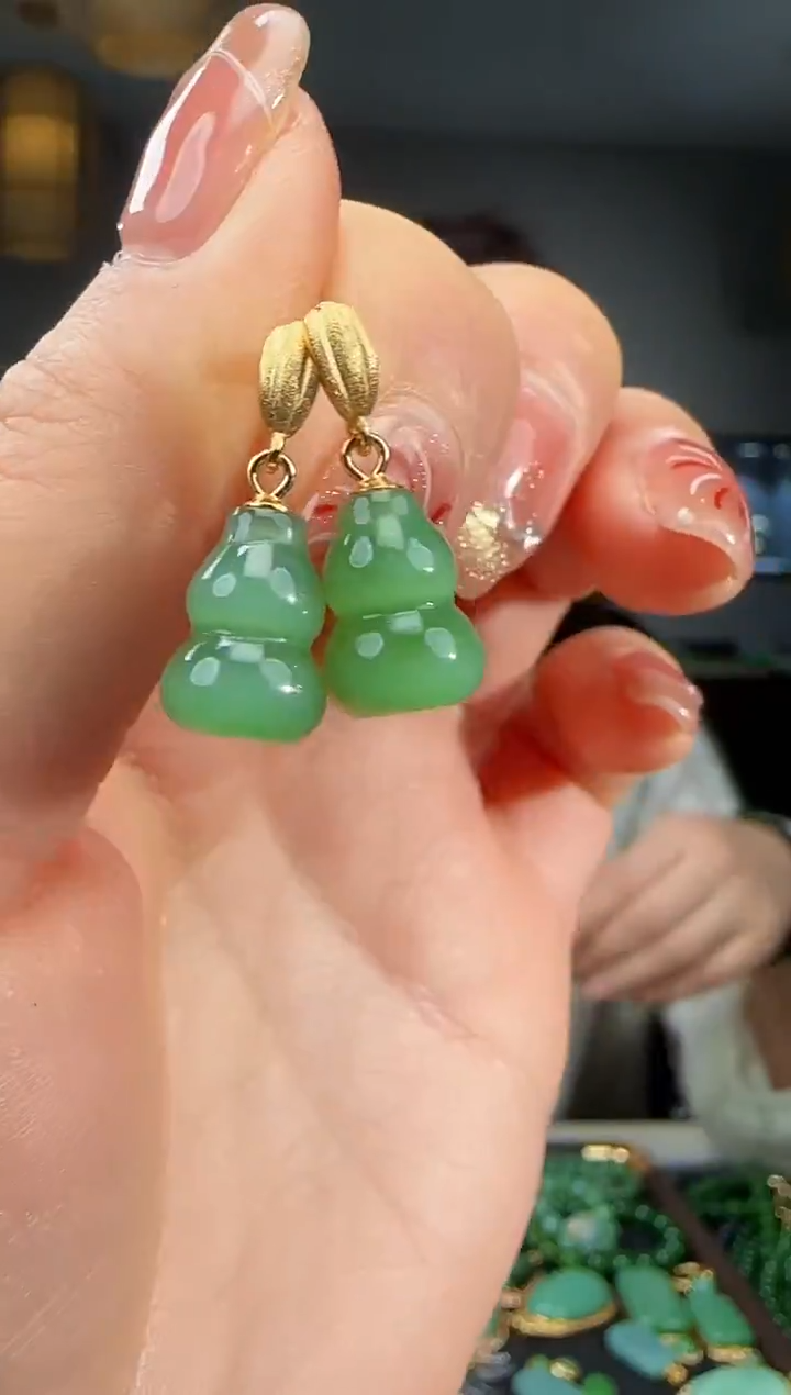 银S925镶嵌和田玉耳饰1