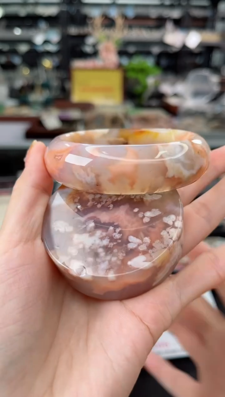 【闪购商品】石英质玉手镯未镶嵌60圈口（赠送镯心）6681263