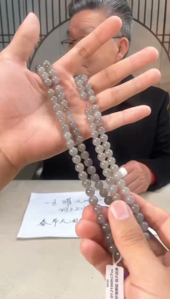【闪购商品】定制和田玉多样性发货拍一发一 02047