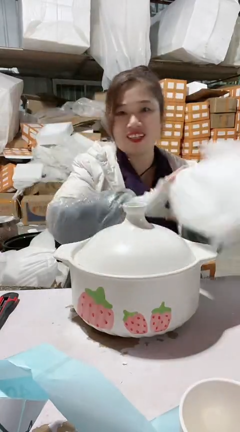 【闪购商品】瑕疵草莓白色5.0塔基锅