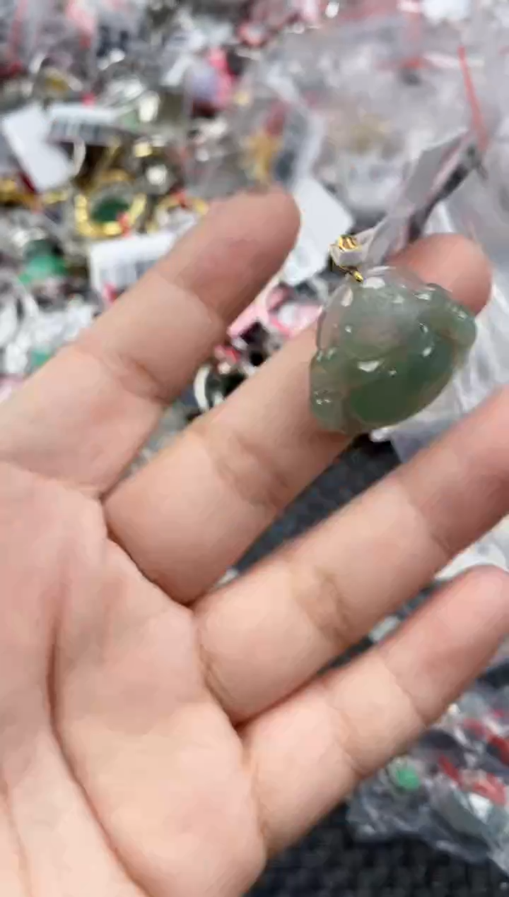 18K金镶嵌戒指翡翠444444   4
