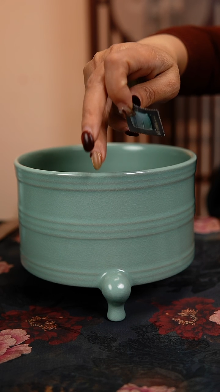 瓷片原产地原矿釉汝瓷