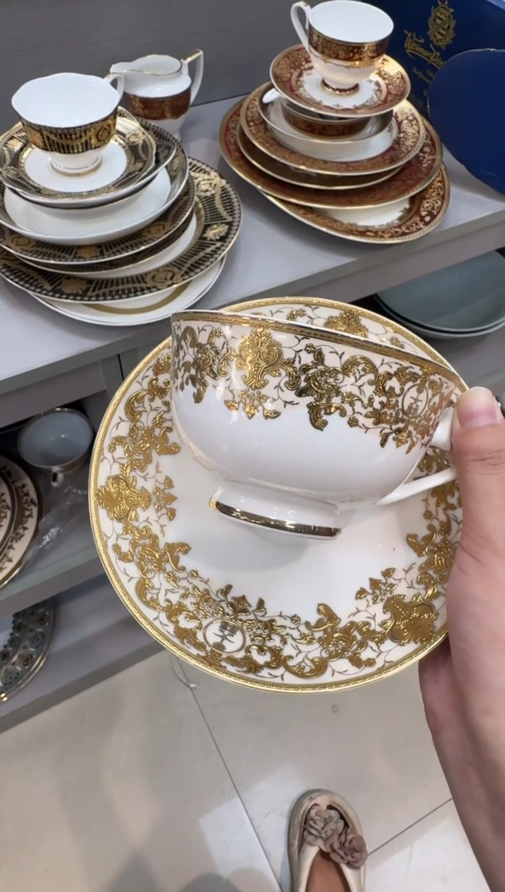 瓷片220毫升杯碟福利款   微瑕