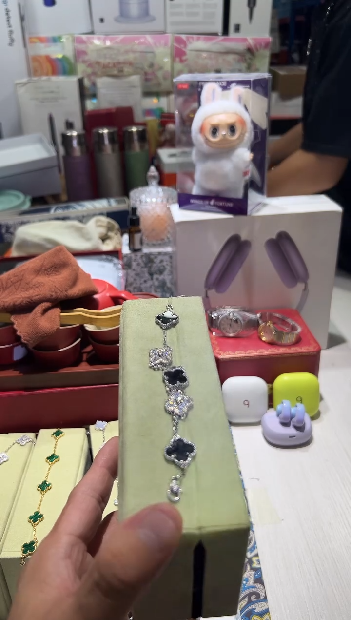 名品折扣名品折扣名品折扣@@1
