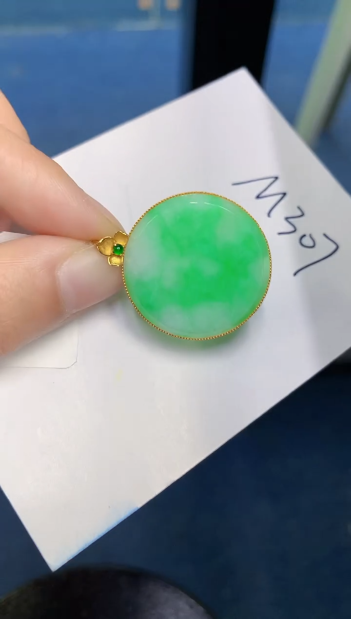 【闪购商品】翡翠颈饰18K金镶嵌000000000