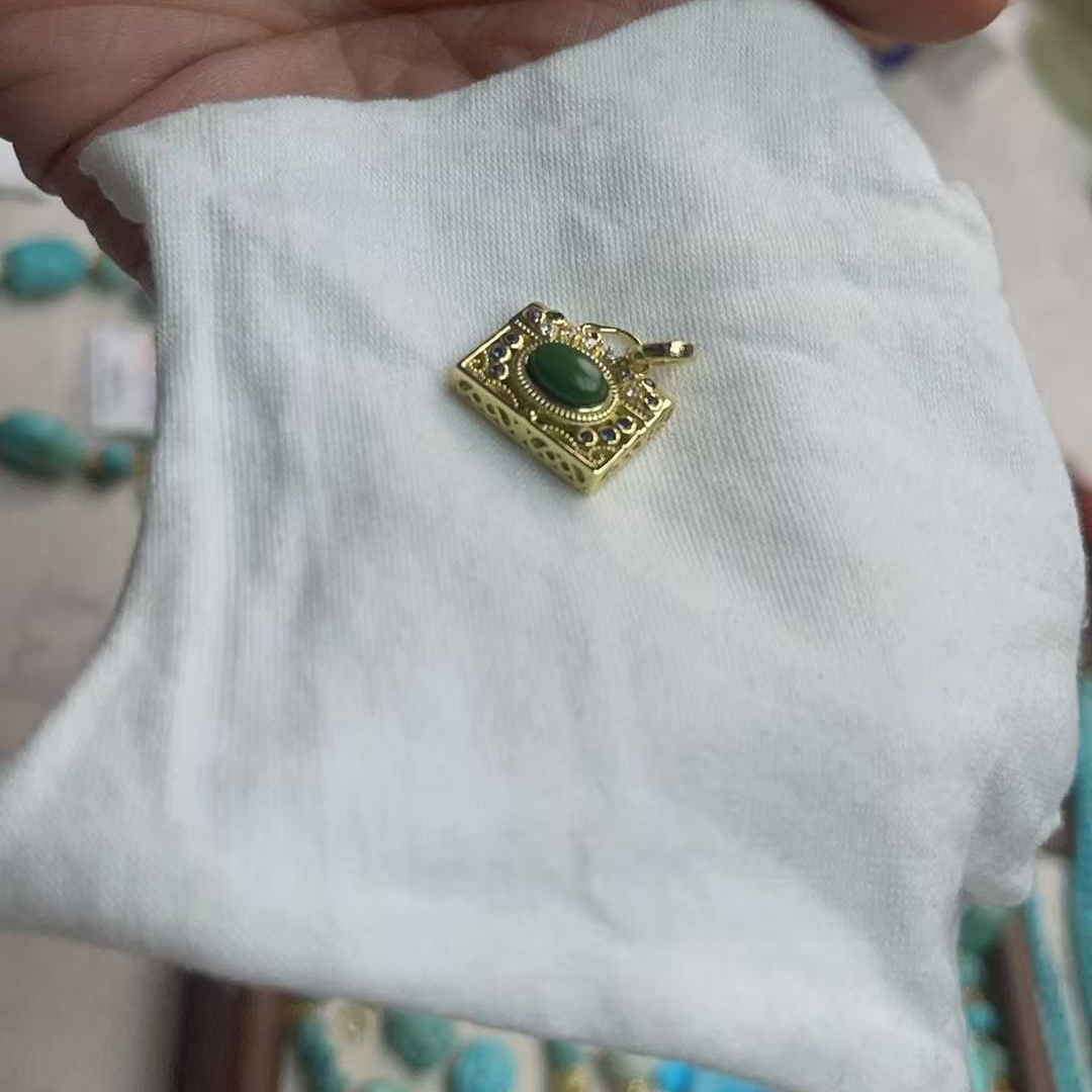 雅致家绿松石手工百搭（多样性发其一）绿松石雕刻件