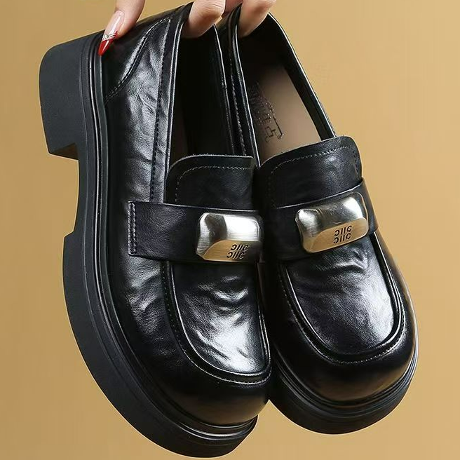 真皮牛皮乐福鞋女2025新款厚底复古软底不累脚小皮鞋女单鞋