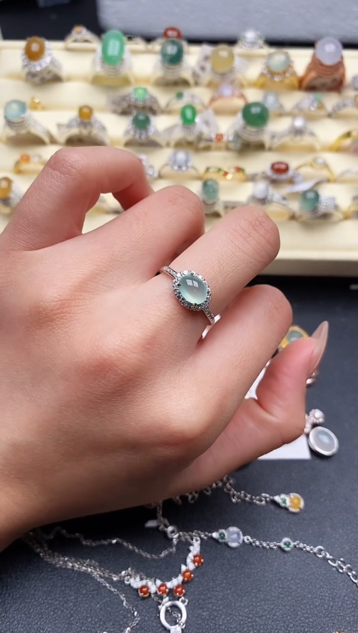 【闪购商品】翡翠戒指银S925镶嵌555555+8