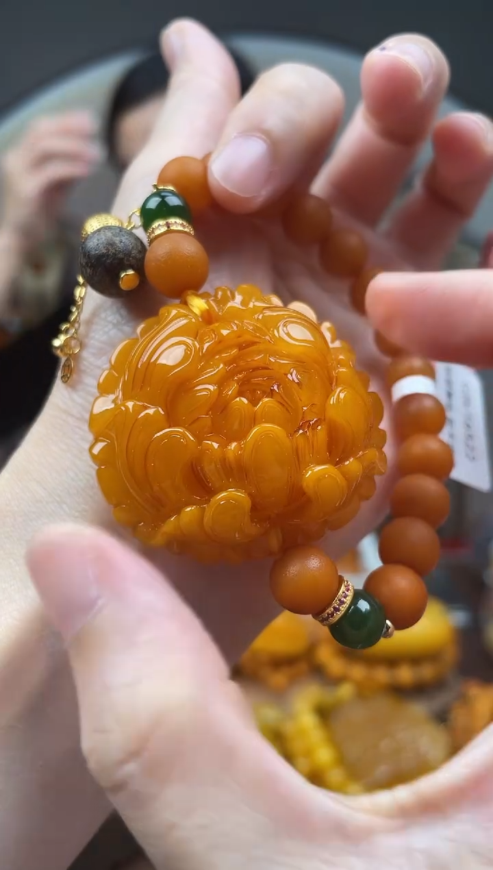 未镶嵌琥珀裸石首饰 假1赔4（多样性发货1件