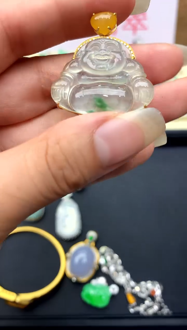 颈饰18K金镶嵌翡翠421 -中国好珍宝