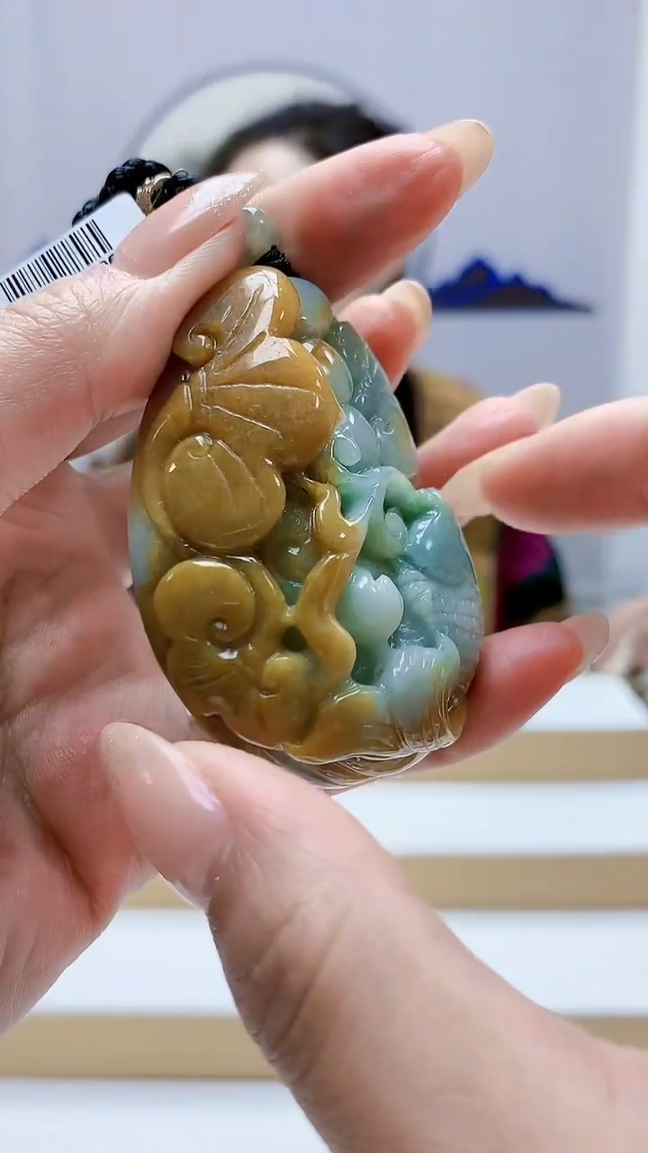 未镶嵌定制翡翠5160MM-毛货挂件70