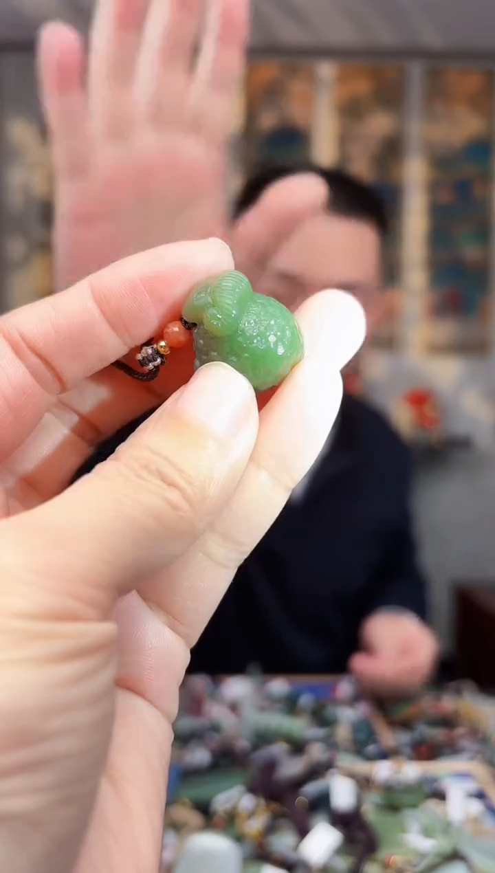 【闪购商品】和田玉挂件未镶嵌拍一发一