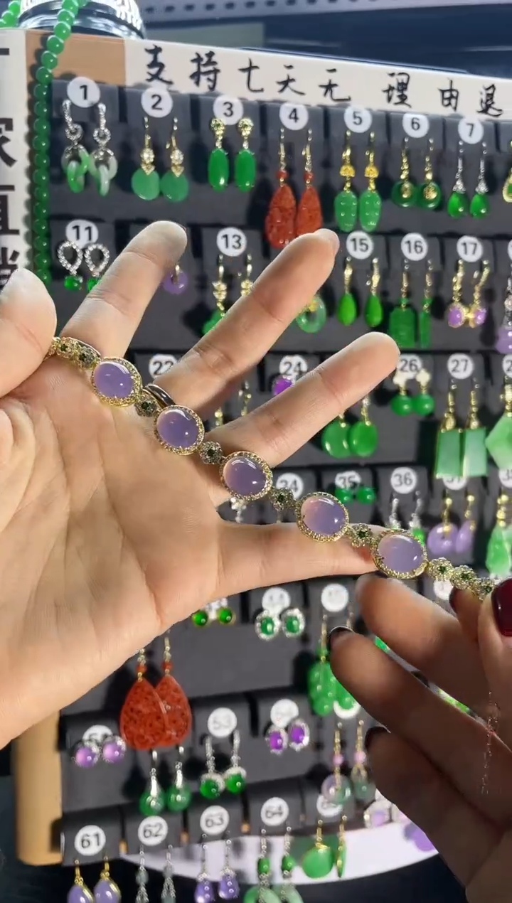 【闪购商品】翡翠耳饰银S925镶嵌紫蛋面手链