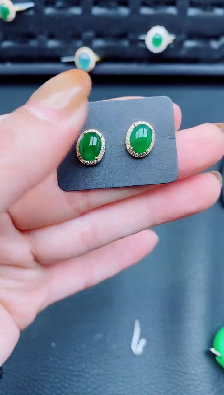 【闪购商品】翡翠耳饰银S925镶嵌天然a货翡翠791