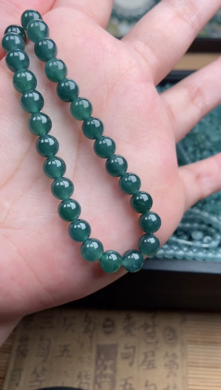 【闪购商品】翡翠手链未镶嵌多样性发货27颗卡6.9
