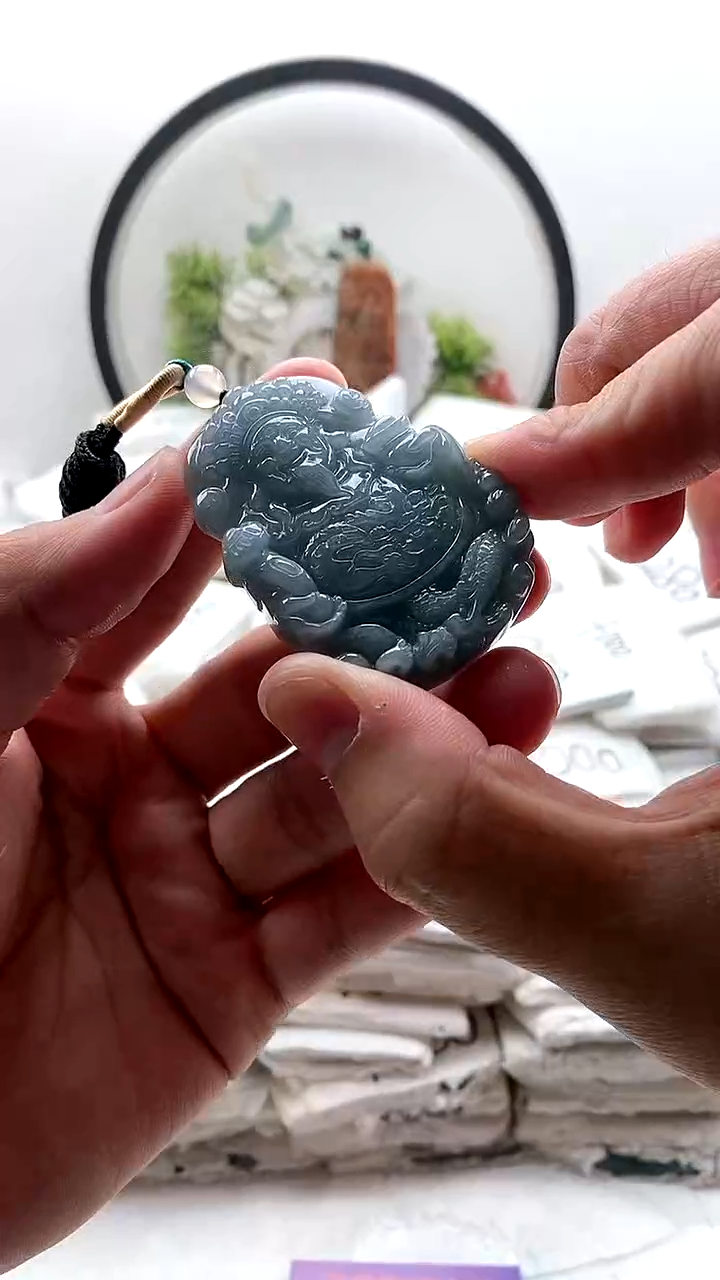 颈饰未镶嵌翡翠财神1