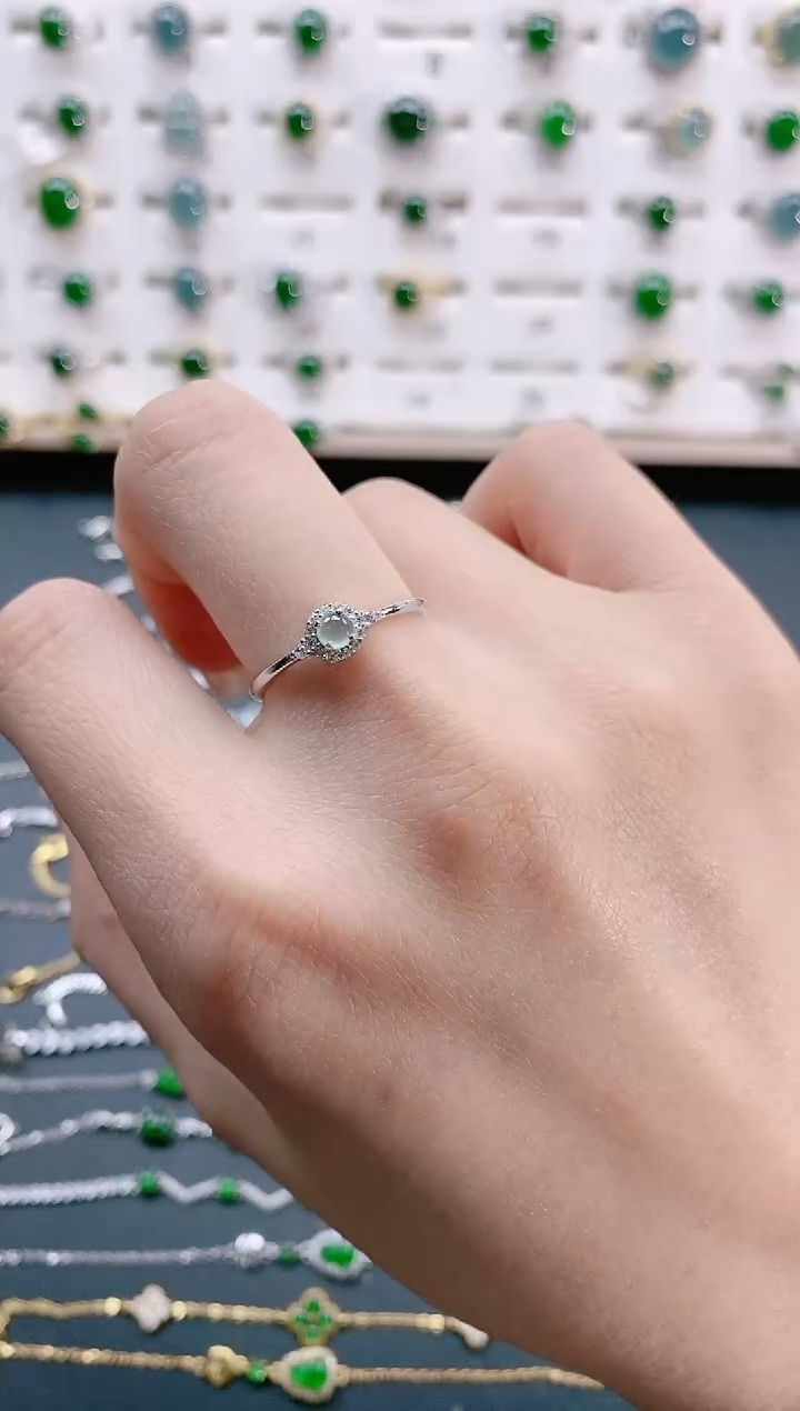 【闪购商品】翡翠戒指银S925镶嵌天然翡翠