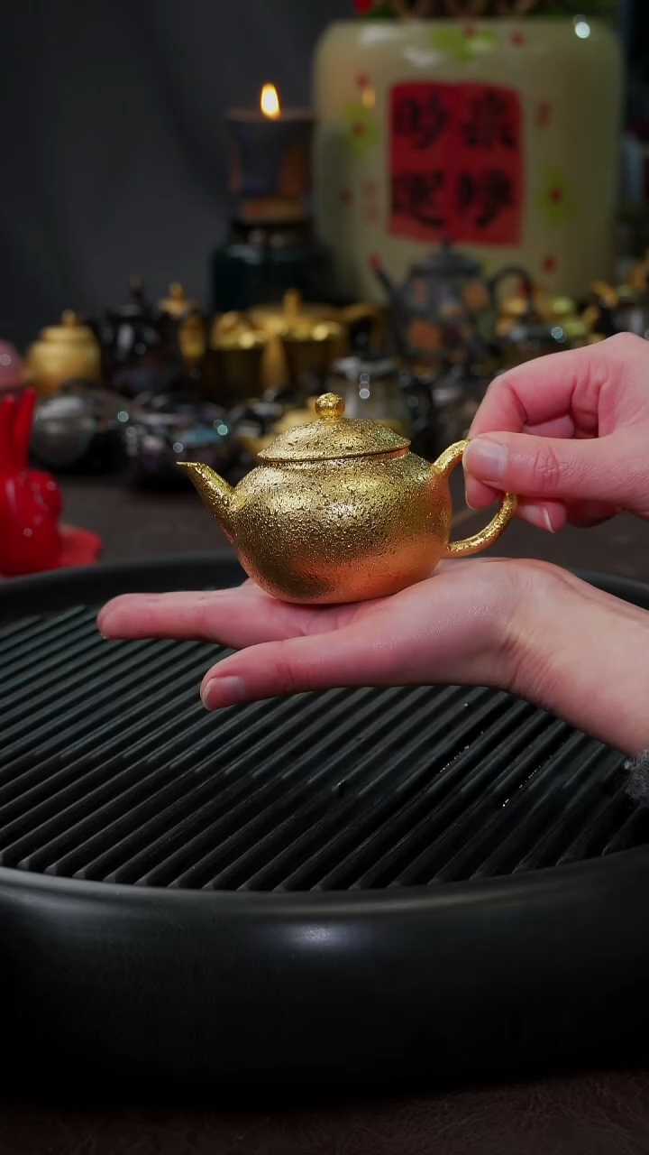 【闪购商品】杯【宜景窑鎏金】朱泥小品金壶