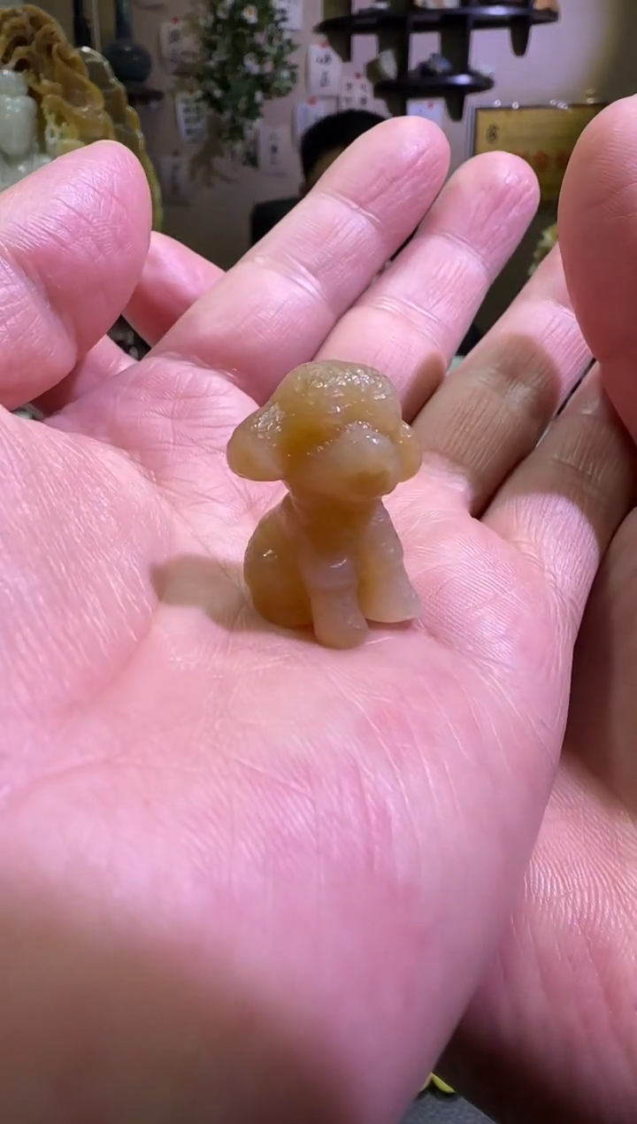 吊坠(赠链)未镶嵌和田玉咫**涯金山蜜糖挂件（产地直发）