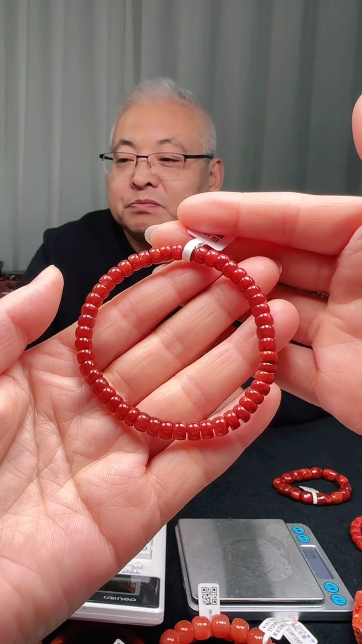 未镶嵌多样性发一件南红玛瑙6MM精工原矿九口直切手串