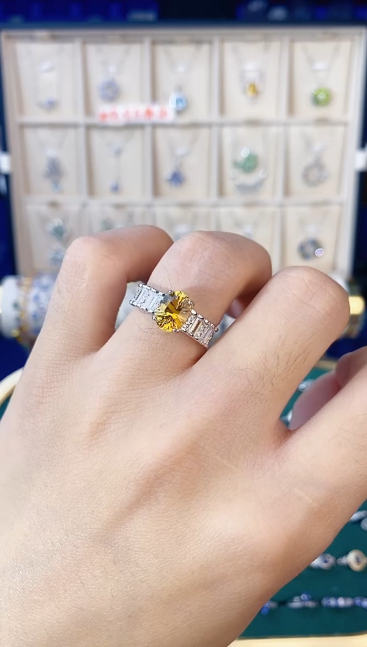 【闪购商品】黄晶戒指银S925镶嵌带证书