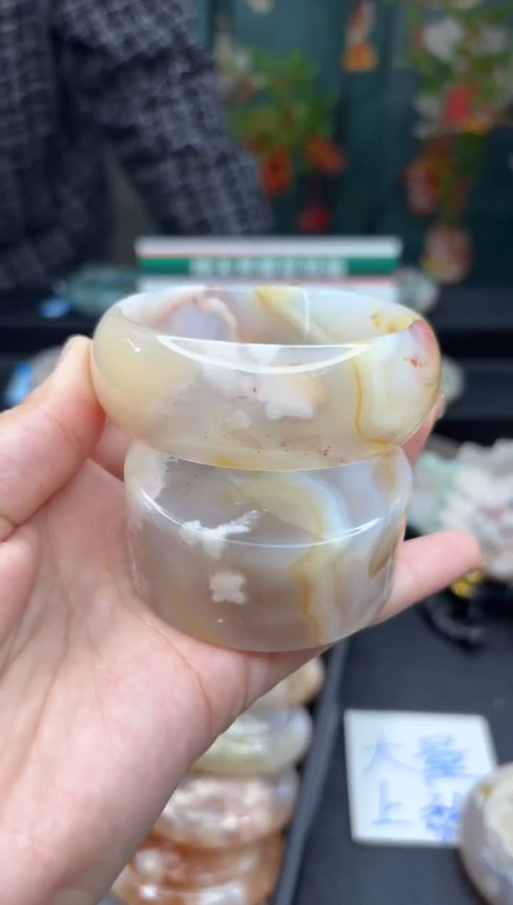 【闪购商品】石英质玉手镯未镶嵌4（58圈赠送镯心）