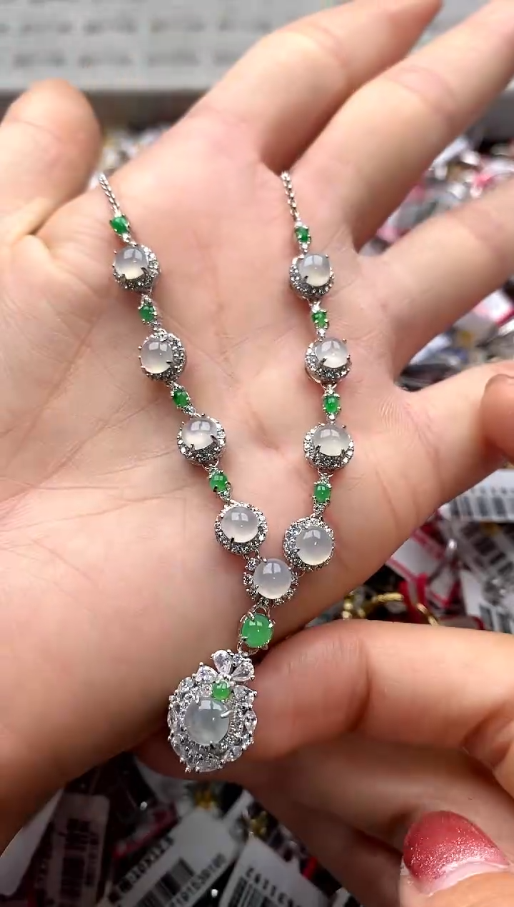 【闪购商品】翡翠戒指银S925镶嵌22222222     8