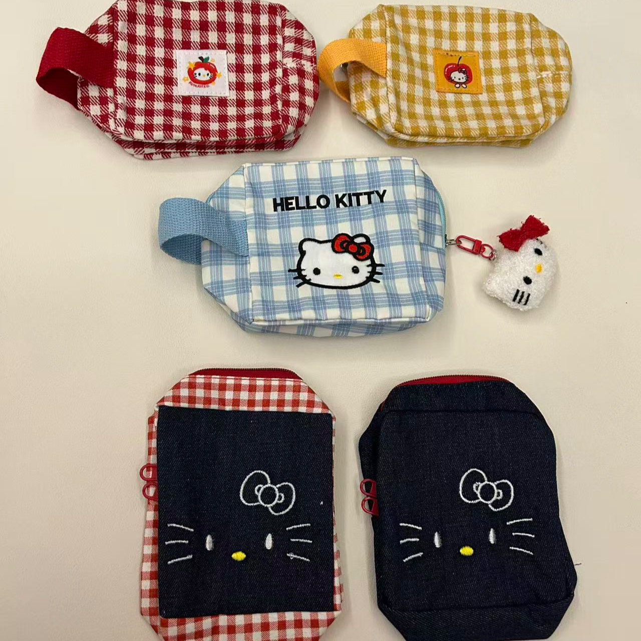 防水防尘卡通元素森系格子化妆包kitty刺绣ins风