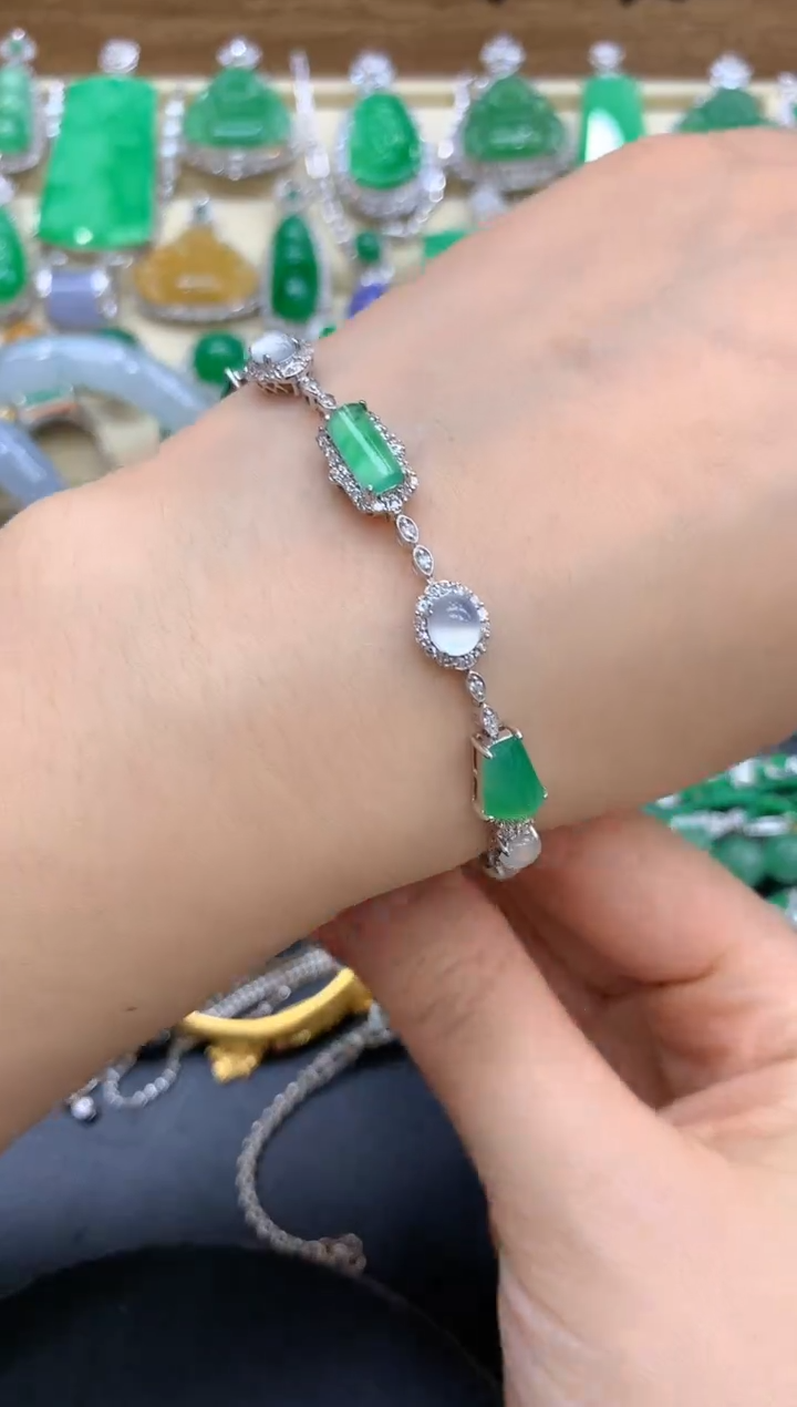 【闪购商品】翡翠手链18K金镶嵌474-中国好珍宝