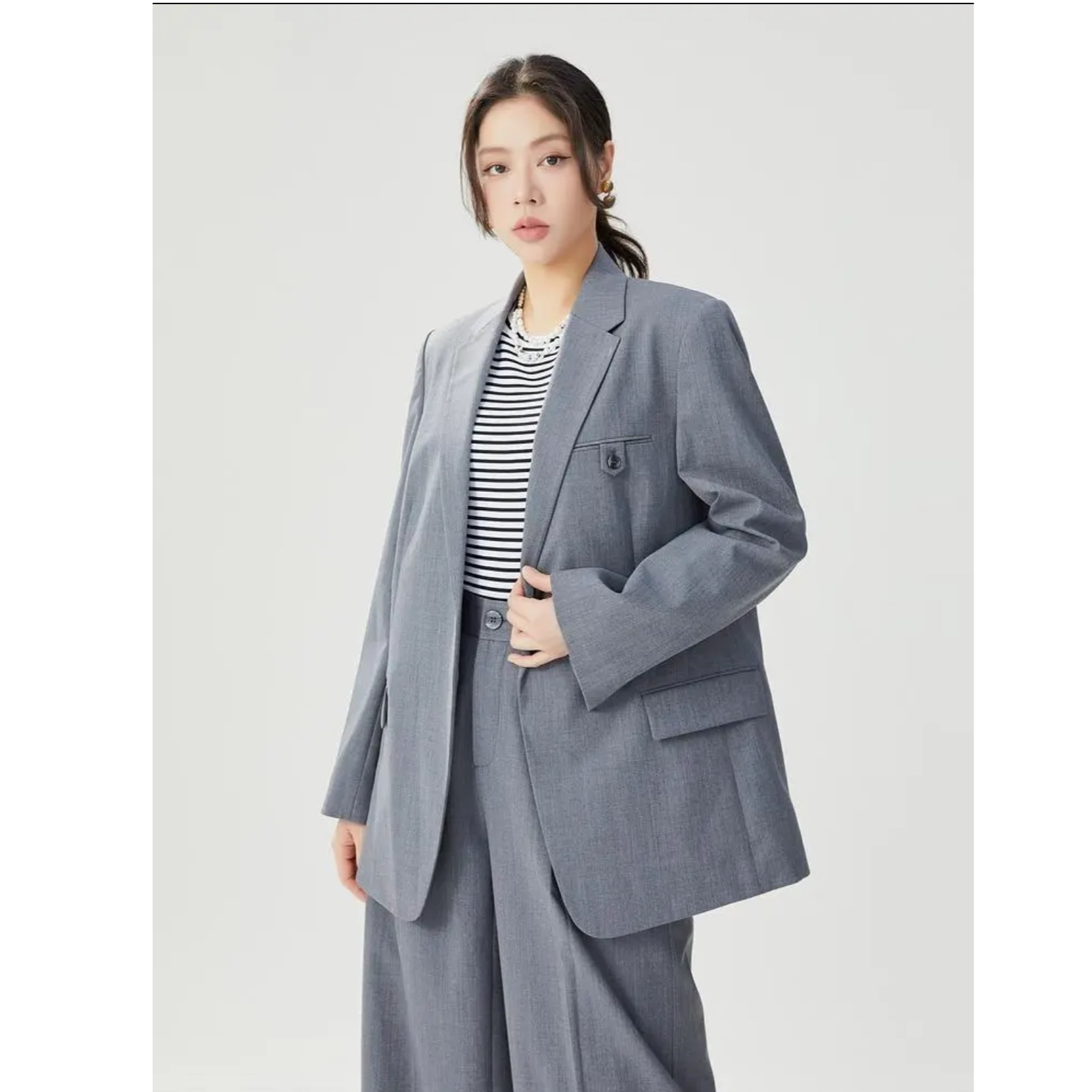 AMASS/阿玛施5400604轻奢时尚宽松版男友风休闲简约西装外套女士