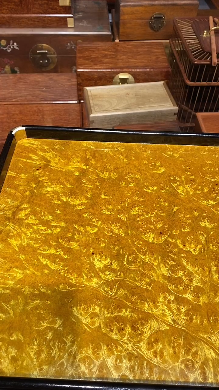 【闪购商品】香樟木木艺茶盘一个