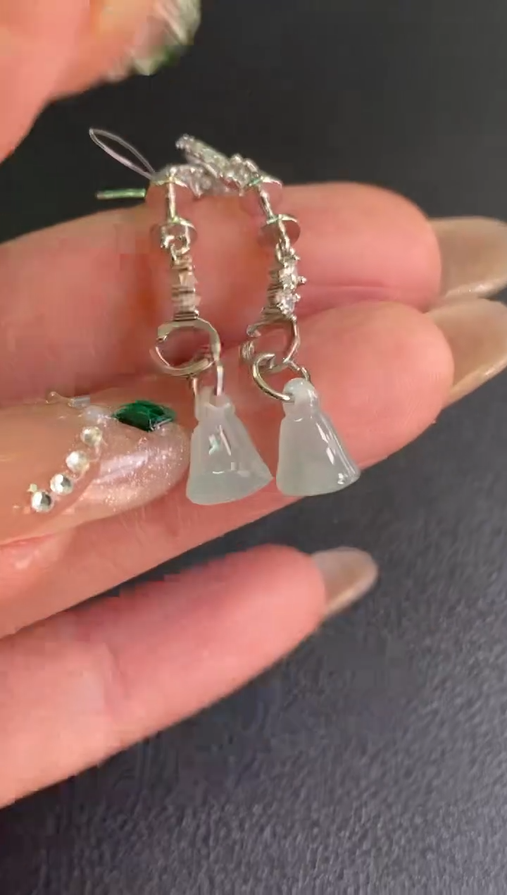 颈饰银S925镶嵌翡翠净货15799