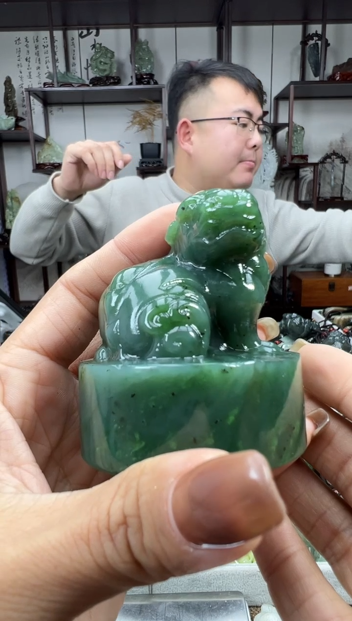 未镶嵌和田玉把件1