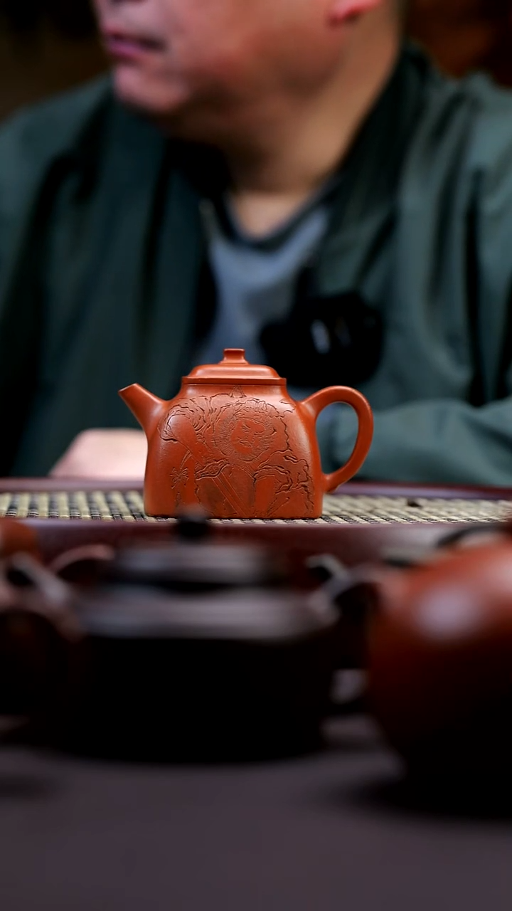 茶壶紫砂谨****j紫砂茶壶（四方坦然.钟魁）