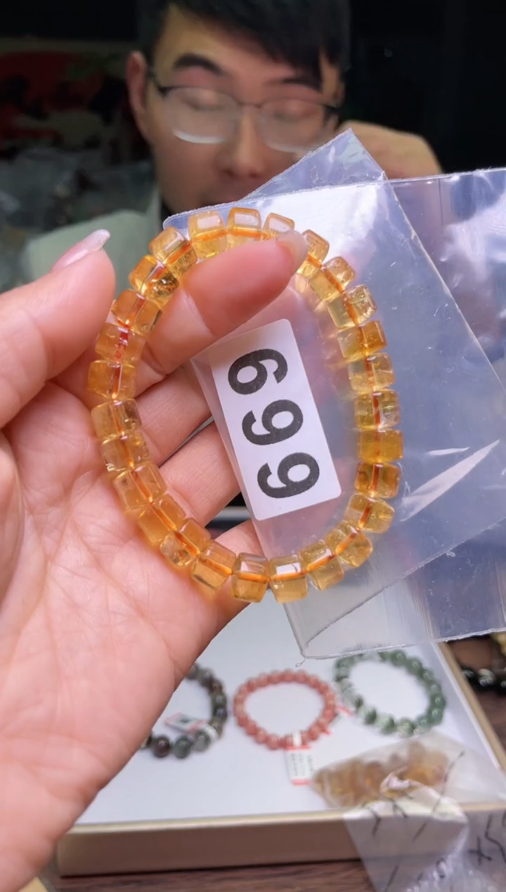 【闪购商品】水晶手链/699未镶嵌多样性发一件