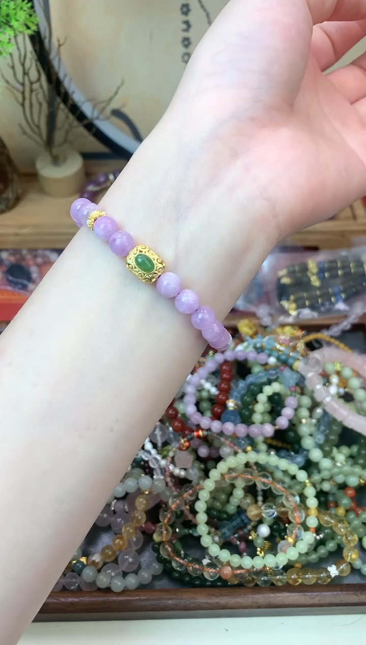 【闪购商品】锂辉石手串未镶嵌222