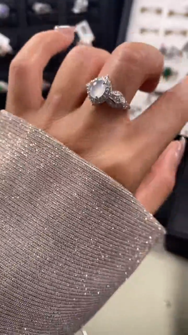 【闪购商品】翡翠戒指银S925镶嵌8855