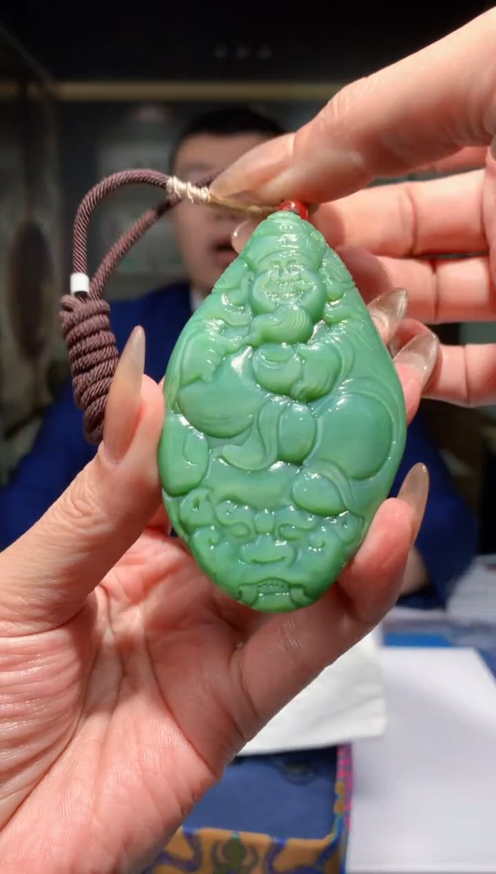 【闪购商品】定制和田玉Boss阳天然和田玉（拍一发一）