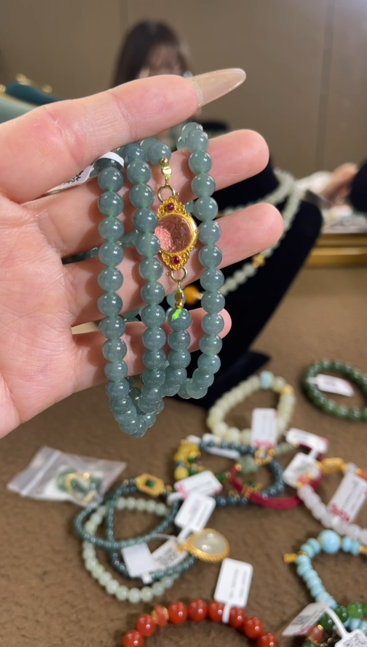 【闪购商品】翡翠颈饰未镶嵌翡翠 sj