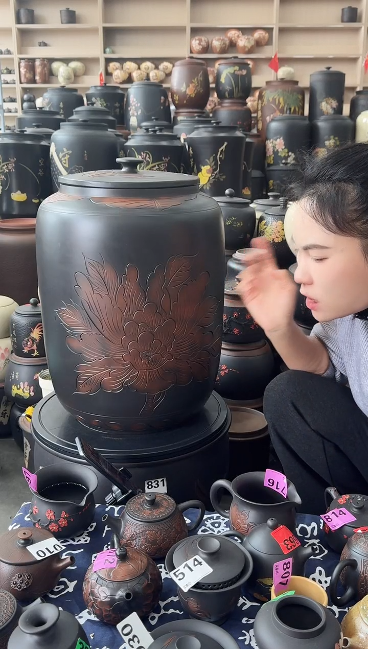 罐瑕疵茶缸高50cm牡丹   796