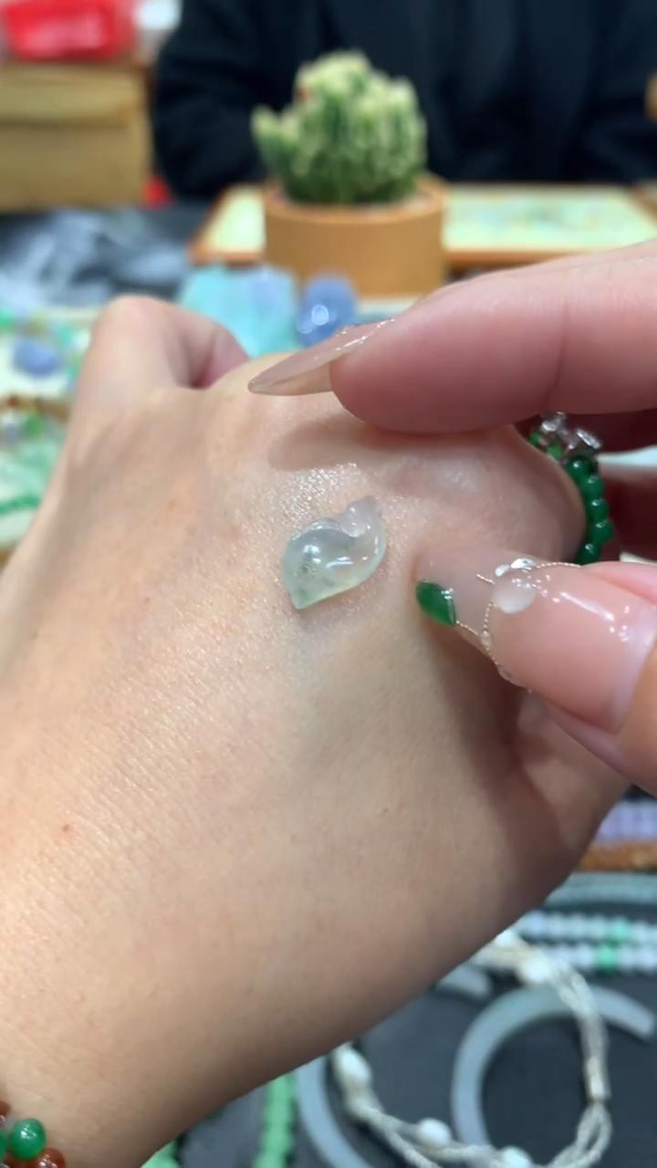 【闪购商品】定制翡翠未镶嵌翡翠