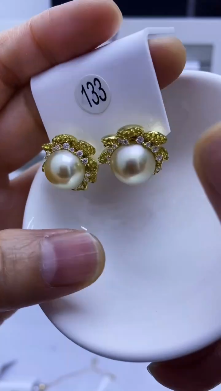 银S925镶嵌耳饰海水珍珠133