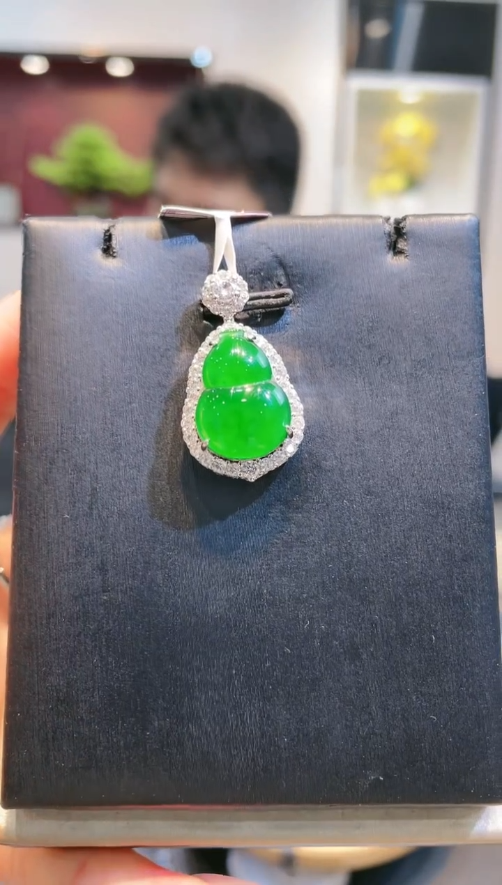 【闪购商品】翡翠颈饰未镶嵌A12天然A货翡翠吊坠