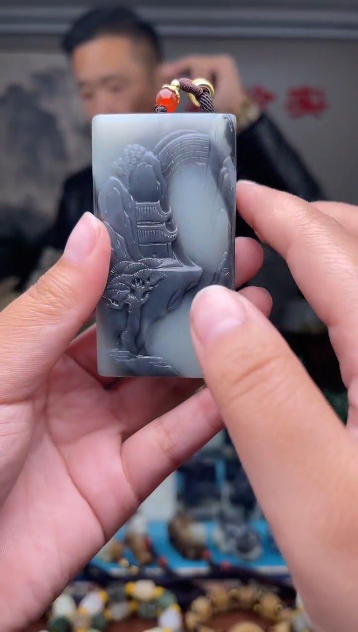 未镶嵌和田玉挂件1