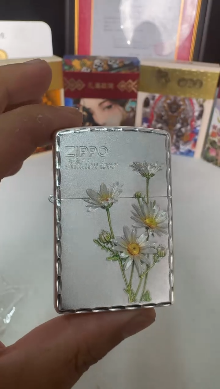 小雏菊Zippo
