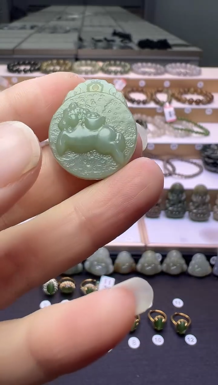 颈饰未镶嵌和田玉186号链接