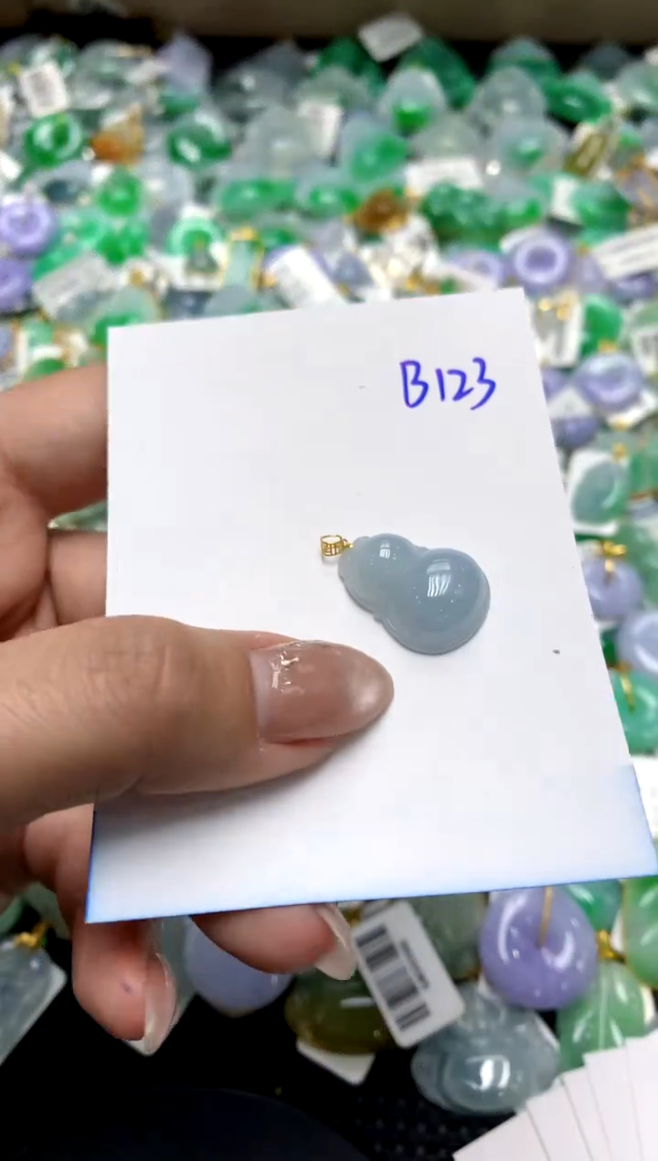 【闪购商品】翡翠颈饰18K金镶嵌1111111111111111