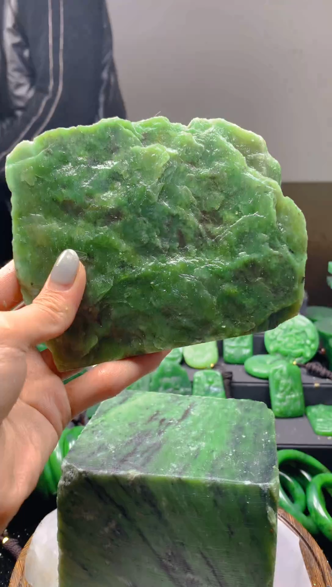 未镶嵌和田玉（碧玉）珠宝半成品1